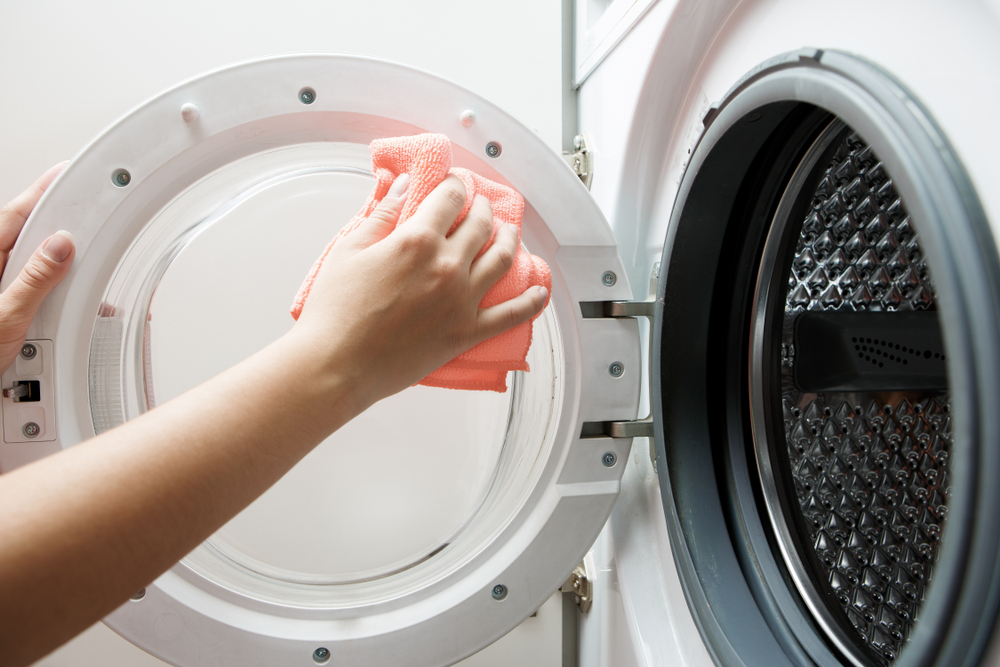 Hướng dẫn cách vệ sinh máy giặt an toàn và hiệu quả