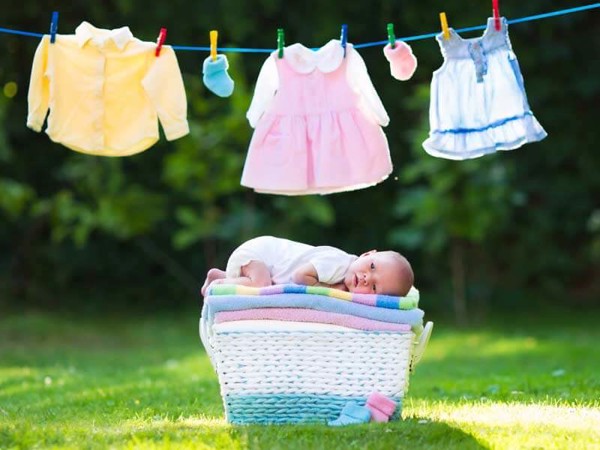 Hướng dẫn cách giặt quần áo cho trẻ sơ sinh đúng cách và an toàn