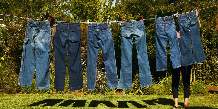 Sau khi giặt xong không phơi quần jeans ngay