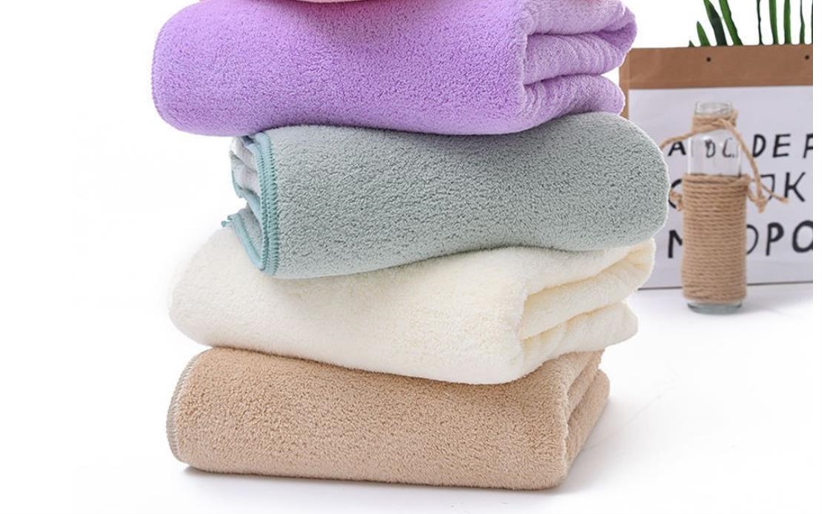 Chỉ cần dùng quá lượng nước xả vải, sấy khăn ở nhiệt độ quá cao,… cũng có thể khiến sợi vải thô ráp và khăn tắm nhanh hỏng.