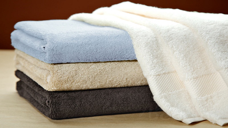 Khăn tắm là một trong những vật dụng cần thiết và được sử dụng hàng ngày đối với mỗi gia đình. 